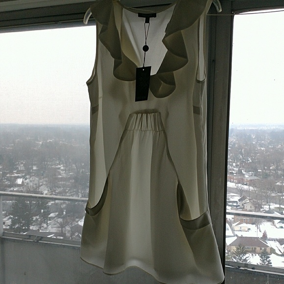 Tunic - Picture 2 of 6